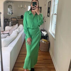 Mango green XS midi satin skirt set